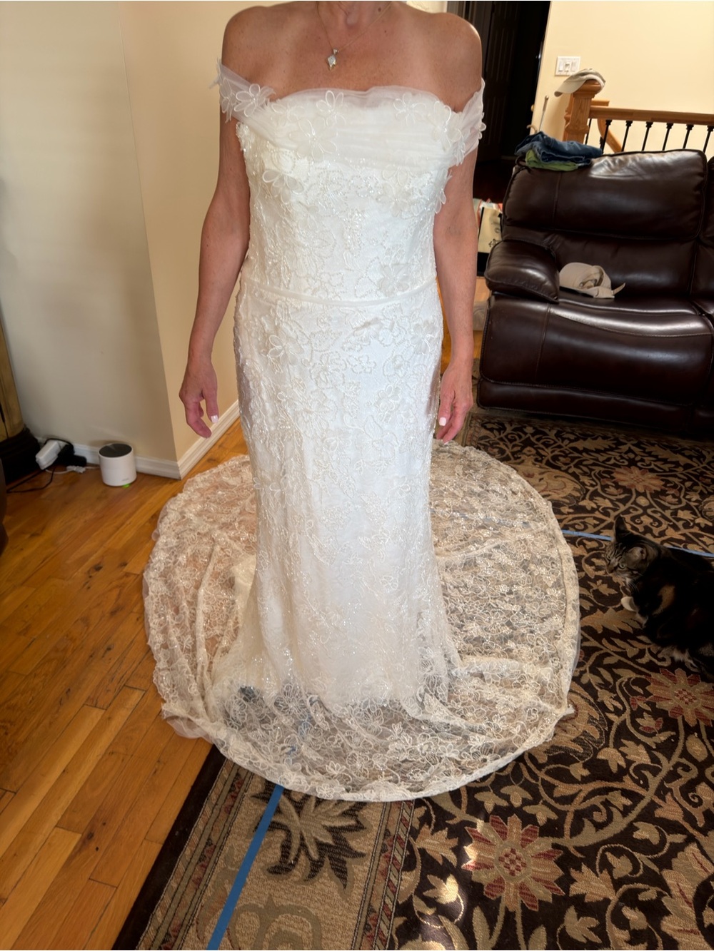 WEDDING DRESS SAMPLE SZ 20